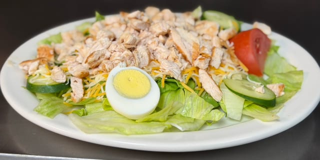 Grilled or Crispy Chicken Salad.